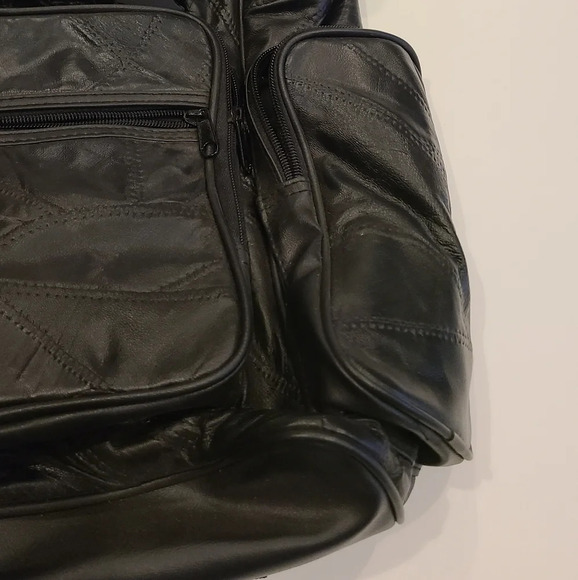 NWT Diamond plate Buffalo leather  backpack patches black color - Picture 2 of 13